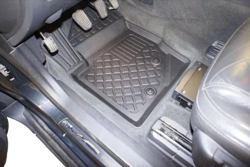 Volvo XC90 (2002-2015) Aristar high-rim 3D rubber mat set