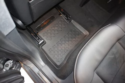 Mercedes E-Class (W212) (2009-2016) Aristar high-rimmed 3D rubber mat set