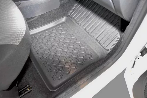 Dacia Dokker (2012-2021) Aristar high-rim 3D rubber mat set