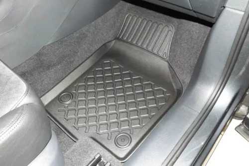 Seat Alhambra (2010-2022) / Volkswagen Sharan (II) (2010-2022) Aristar high-rim 3D rubber mat set