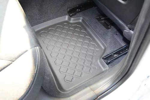 BMW 1 (F20/ F21) ( 2011-2019 ) Aristar high-edged 3D rubber mat set