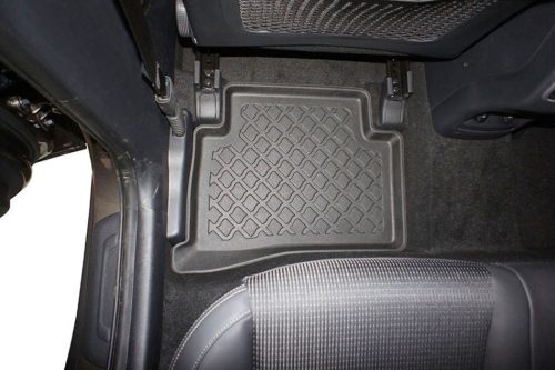 Hyundai Tucson (III) (2015-2020) / Kia Sportage (IV) (2015-2018) Aristar high-rim 3D rubber mat set