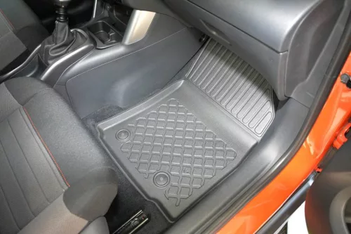 Opel Crossland X (2017-) / Citroen C3 Aircross (2017-) Aristar high-rim 3D rubber mat set