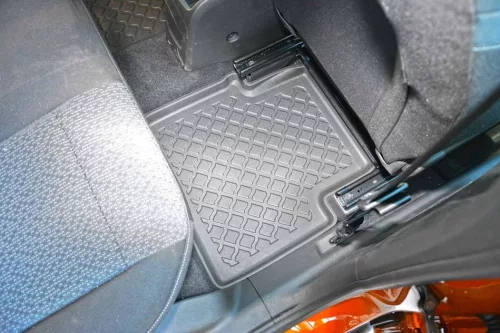 Opel Crossland X (2017-) / Citroen C3 Aircross (2017-) Aristar high-rim 3D rubber mat set