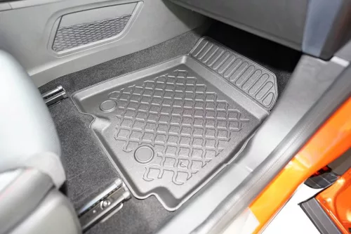 Renault Arkana (2019-) Aristar high-rim 3D rubber mat set