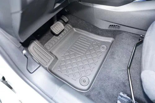 Peugeot e-2008 (electric) (2020-) Aristar high-rim 3D rubber mat set