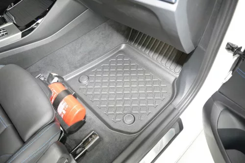 BMW X3 (G01) / X4 (G02) (2017-) Aristar high-rim 3D rubber mat set