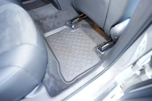 Mercedes EQC (N293) (2019-2023) Aristar high-rimmed 3D rubber mat set