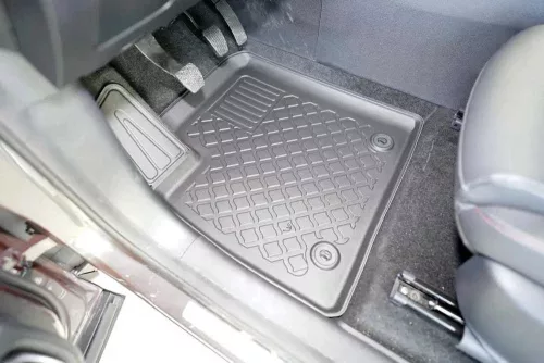 MG HS (2018-) Aristar high-rim 3D rubber mat set