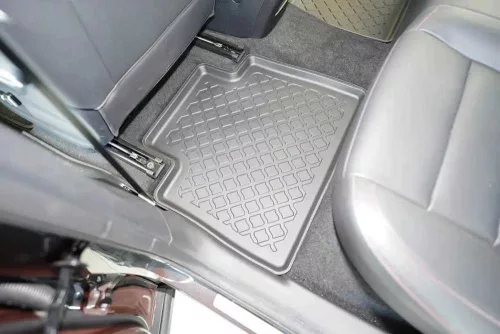 MG HS (2018-) Aristar high-rim 3D rubber mat set