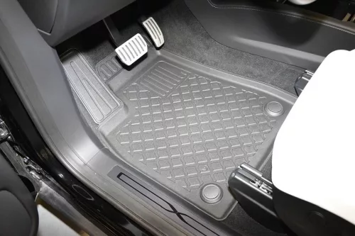 Tesla Model X (2015-2021) 1st row Aristar high-rim 3D rubber mat set