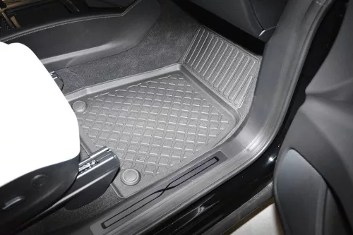 Tesla Model X (2021-) 1st row Aristar high-edged 3D rubber mat set