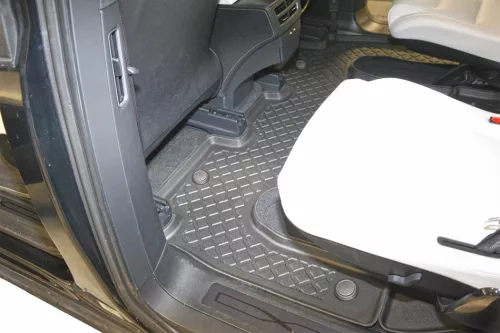 Tesla Model X 6-seater (2015-2021) 2nd row Aristar high-rim 3D rubber mat set