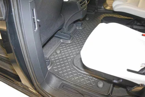 Tesla Model X 6-seater (2021-) 2nd row Aristar high-edged 3D rubber mat set