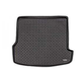   Volkswagen Passat (B5) Station Wagon (1996-2005) Rezaw-Plast size-specific luggage compartment tray