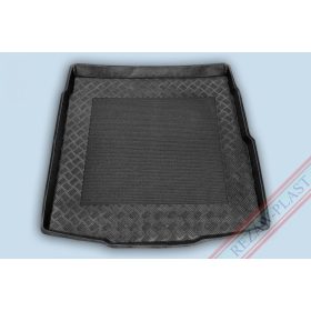 Volkswagen Passat (B8) Sedan (2014-2023) Rezaw-Plast