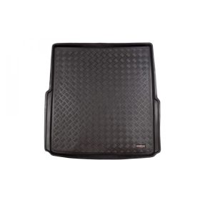   Volkswagen Passat (B8) Station Wagon (2014-2023) Rezaw-Plast dimensionally accurate luggage tray