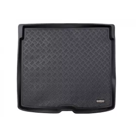   Volvo XC40 (2017-) Rezaw-Plast custom-fit luggage compartment tray