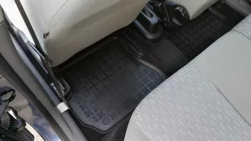 Ford Fiesta (V) Facelift (2005-2008) / Fusion Facelift (2005-2012) high-rim Rezaw-Plast rubber mat set