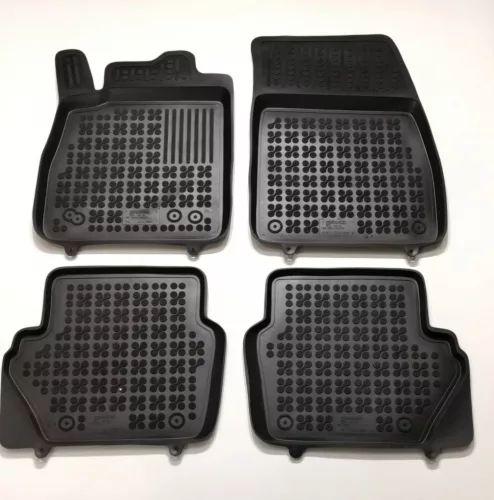 Ford Fiesta (VII) (2017-) Rezaw-Plast Rubber Mat Set with High Edges