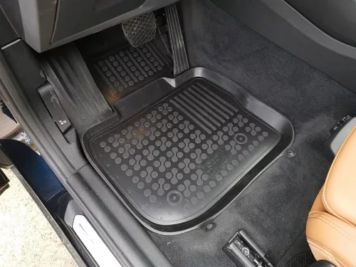  BMW X3 (G01) (2017-) / iX3 (G08) (2021-2024) high-rim Rezaw-Plast rubber mat set