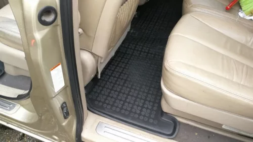 Kia CARNIVAL (II) ( 2005-2011 ) magasperemű  Rezaw-Plast Gumiszőnyeg szett