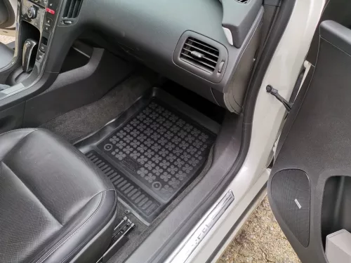 Chevrolet CRUZE (2008-2016) / Opel Ampera (B014) (2012-2016) high-rim Rezaw-Plast rubber mat set