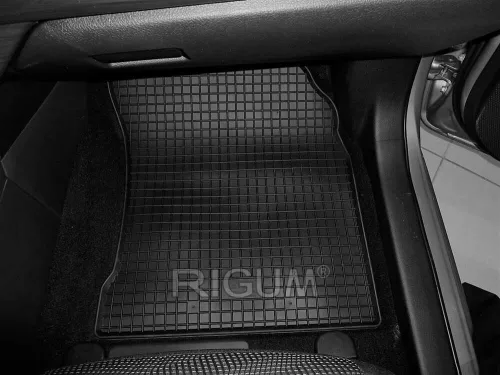 Toyota AURIS (E180) (2012-2019) Rigum Rubber Mat Set