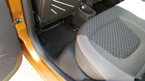 Renault Captur (I) (2013-2019) Rigum rubber mat set