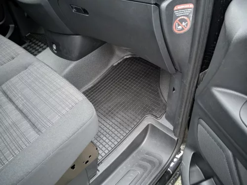 Mercedes Vito III. (2014-) Rigum Rubber Mat Set