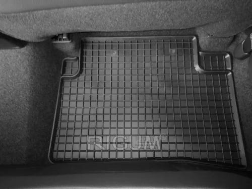 Toyota Corolla (E210) Sedan/Hatchback/Station Wagon (2018-) / Suzuki Swace (2020-) Rigum Rubber Mat Set