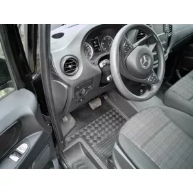   Mercedes C-Class (W206/S206) Sedan/Station Wagon (2021-) Rigum Rubber Mat Set