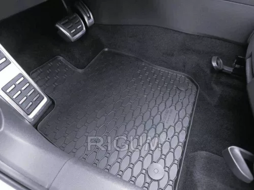 Volkswagen Passat (B9) (2024-) / Skoda Superb (IV) (2023-) Rigum Rubber Mat Set